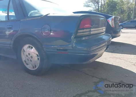 1996 Oldsmobile Cutlass Supreme Sl из США, поврежденный, VIN 1G3WH52M7TF312141